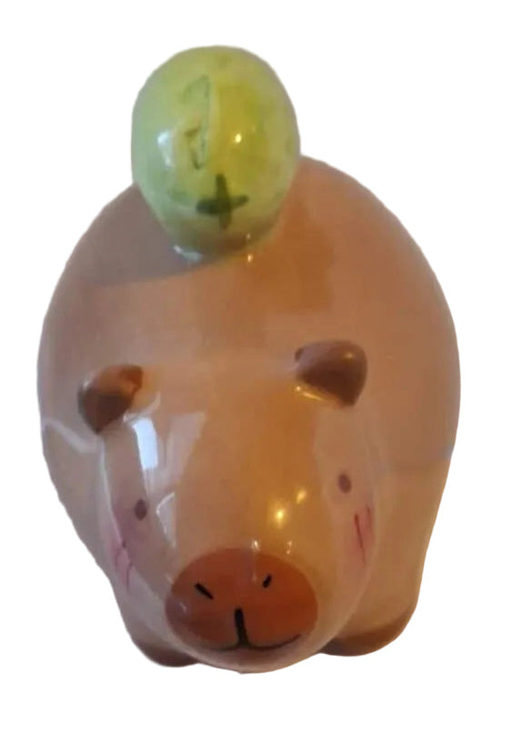 Porzellan Capybara Figur mit Limette auf Rücken – Deko Tier 9x7 cm Handmade Stil