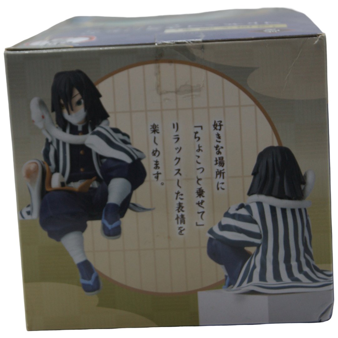 SEGA Premium Chokonose Obanai Iguro – Demon Slayer / Kimetsu no Yaiba – ca. 15 cm